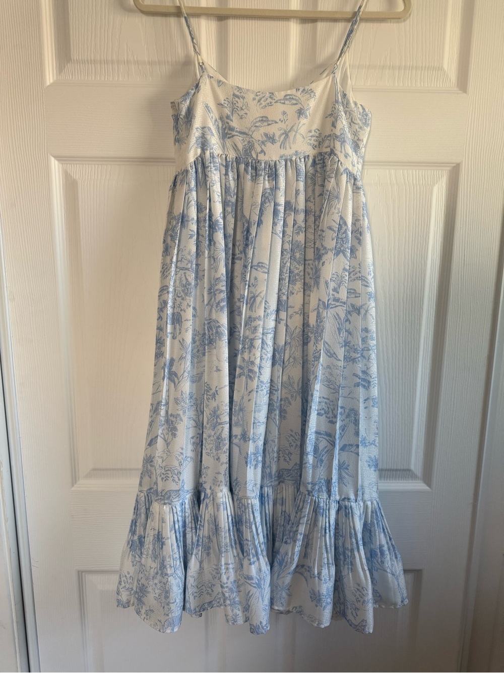 H&M White Dress with Blue Floral Print and Spaghetti Straps Size 4